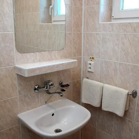 Guest house Ascona 3*